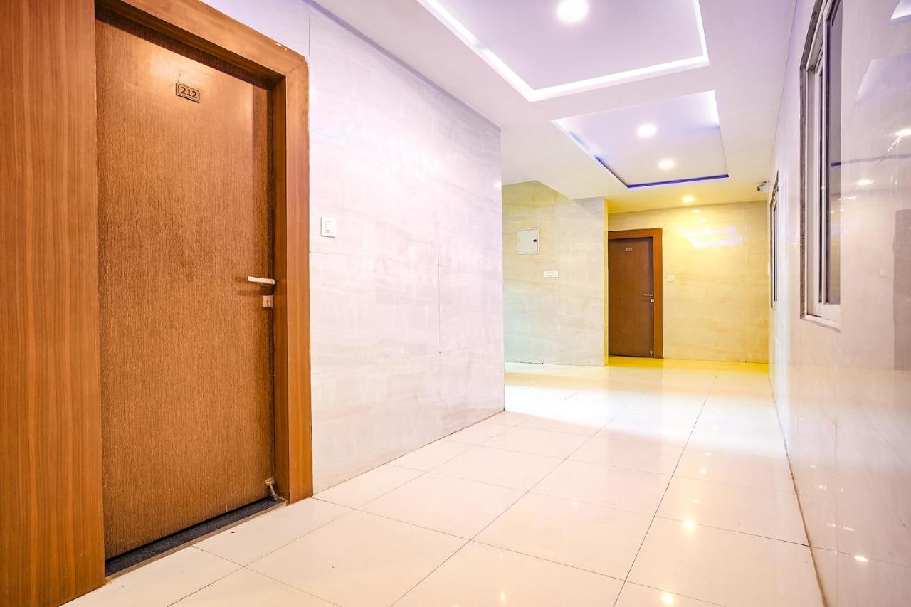 Fabhotel Uday Vilas Indore Buitenkant foto